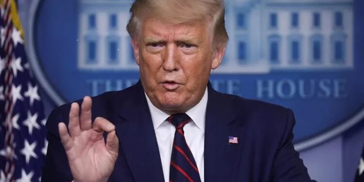 Presiden AS Donald Trump menjawab pertanyaan pada konferensi pers di Gedung Putih di Washington, Amerika Serikat, Jumat (4/9/2020). ANTARA FOTO/REUTERS/Leah Millis/PRAS/djo