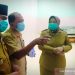 Bupati Kotawaringin Barat Nurhidayah (kanan). ANTARA/Hendri Gunawan