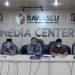 Jajaran Badan Pengawas Pemilu (Bawaslu) RI saat konferensi pers virtual, Senin (7/9/2020). (HO-Tangkapan layar Youtube Bawaslu RI)