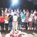 Bupati Kapuas Ben Brahim S Bahat bersama pimpinan instansi terkait dan warga yang terdampak korban kebakaran di Pujon Kecamatan Kapuas Tengah, usai menyalurkan bantuan, Minggu (20/9/2020) malam. (IST)