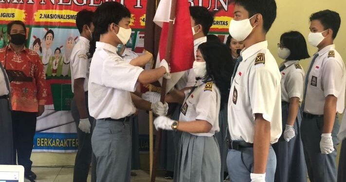 Suasana serah terima jabatan pengurus OSIS SMAN 1 Kurun, Kamis (15/10/2020). (IST)