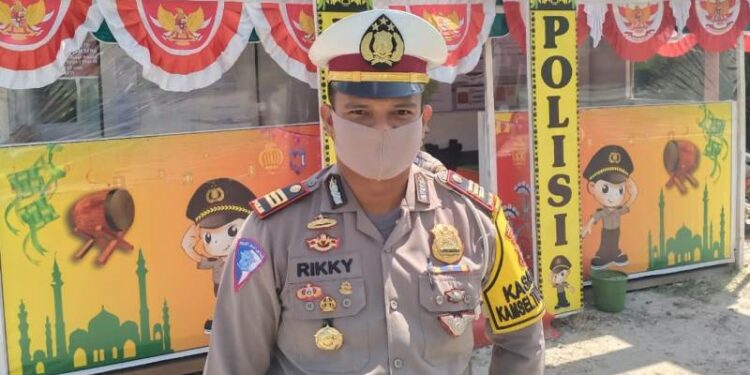 Kasat Lantas Polres Gumas AKP Rikky Operiady