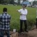 Ilustrasi: Presiden Joko Widodo (kedua kanan) didampingi Menteri Pertanian Syahrul Yasin Limpo (kanan) meninjau kesiapan irigasi lahan pertanian yang akan dijadikan pengembangan 'food estate' di Desa Belanti Siam, Kabupaten Pulang Pisau, Kalimantan Tengah, Kamis (9/7/2020). (ANT)