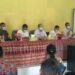Kapolsek Kurun Iptu Sugeng Purwanto, SH (duduk ujung kiri) ketika menghadiri kegiatan penyerahan sertifikat tanah kepada masyarakat di Desa Tumbang Tariak, Kecamatan Kurun, Rabu (18/11/202020). (Foto: Polsek Kurun)
