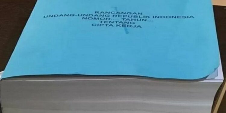 KSP: Tak ada karyawan kontrak seumur hidup dalam UU Ciptaker. (ANT)