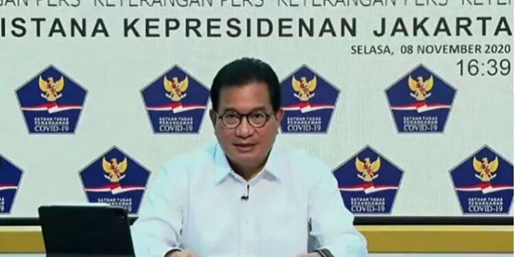 Juru Bicara Satuan Tugas Penanganan COVID-19 Wiku Adisasmito dalam jumpa pers secara virtual di Jakarta, Selasa (8/12/2020). (ANT/Tangkapan layar Youtube Sekretariat Presiden)