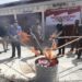 Kajari Gumas Anthony, Bupati Gumas Jaya S Monong, Kapolres Gumas AKBP Rudi Asriman, dan lainnya memusnahkan barang bukti uang palsu dengan cara dibakar di Kuala Kurun, Kamis (17/12/2020). (ANT)