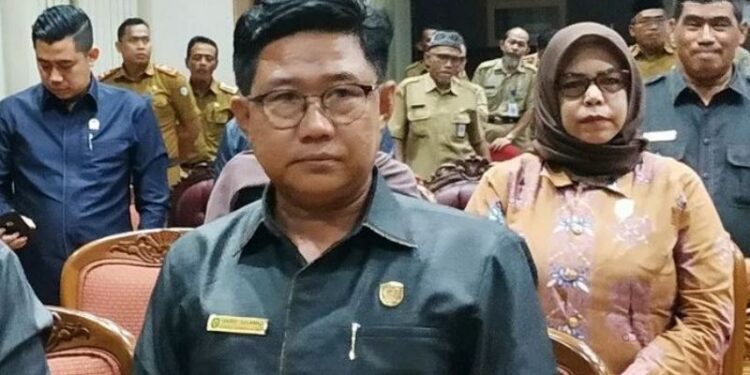 Wakil Ketua Komisi I DPRD Kotawaringin Timur, Hairis Salamad. Foto diambil sebelum pandemi COVID-19. (ANT)