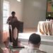 Kepala Disdikpora Kabupaten Gumas Esra saat membuka pemilihan guru, kepsek dan pengawas berprestasi jenjang PAUD, SD, SMP tingkat kabupaten, di Kuala Kurun, Selasa (27/4/2021). (ANT/IST)