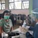 Warga Pra Lansia sedang menjalani skrining sebelum disuntik vaksin COVID-19, di SMAN 1 Kurun, Sabtu (12/06/2021).