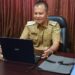 Bupati Gumas Jaya S Monong saat melakukan dialog interaktif melalui Zoom Meeting pada program Bupati Menyapa di RRI Palangka Raya, Senin (12/7/2021). (HO-Diskominfosantik Kabupaten Gumas)
