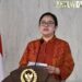 Ketua DPR RI Dr. (H.C.) Puan Maharani. Ketua DPR RI memberikan bantuan untuk Alviano Dafa Raharja, anak berusia 8 tahun yang baru saja kehilangan kedua orang tuanya lantaran terpapar Covid-19. Bantuan Puan untuk Vino dan Rahmad Dian Agasta serta Heenglay Onglay (Lim), dua anak Sragen yang bernasib sama, diserahkan melalui Wakil Ketua Komisi VIII DPR RI Diah Pitaloka dan disaksikan Bupati Sragen Kusdinar Untung Yuni Sukowati. (HO-dpr.go.id/pri.)