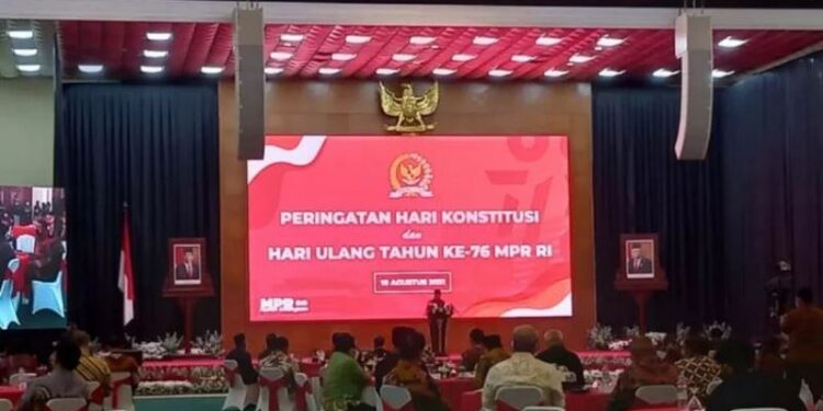 Peringatan Hari Konstitusi dan Hari Ulang Tahun Ke-76 MPR RI, di Kompleks Parlemen, Jakarta, Rabu. (ANT)