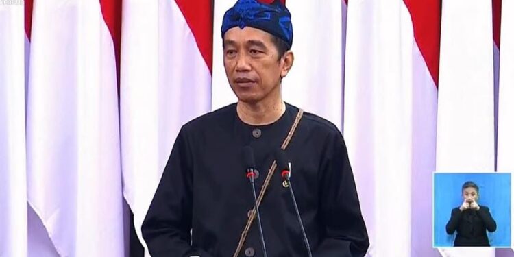 Tangkapan Layar - Presiden Joko Widodo (Jokowi) saat berpidato pada Sidang Tahunan MPR RI dan Sidang Bersama DPR RI dan DPD RI Tahun 2021 di Gedung MPR/DPR/DPD RI, Jakarta, Senin (16/8/2021). (MASAPNEWS/Youtube Sekeratriat Presiden)