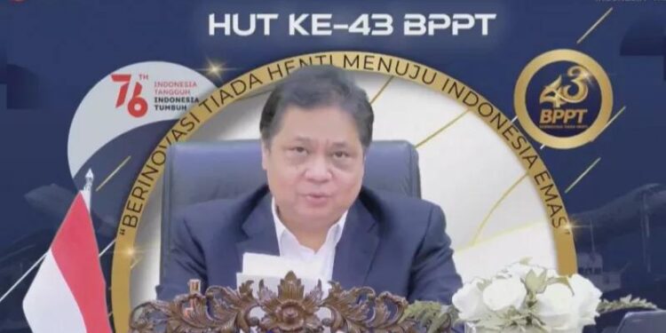Menteri Koordinator Bidang Perekonomian Airlangga Hartarto saat acara puncak HUT ke-43 BPPT secara daring, Senin (23/8/2021). (MASAPNEWS/ANT/Tangkapan layar)