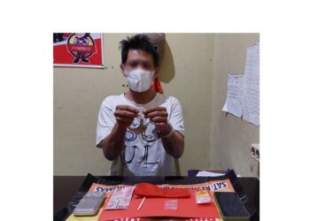 ES beserta barang bukti diamankan di Mapolres Gumas. (Foto : Polres Gumas)