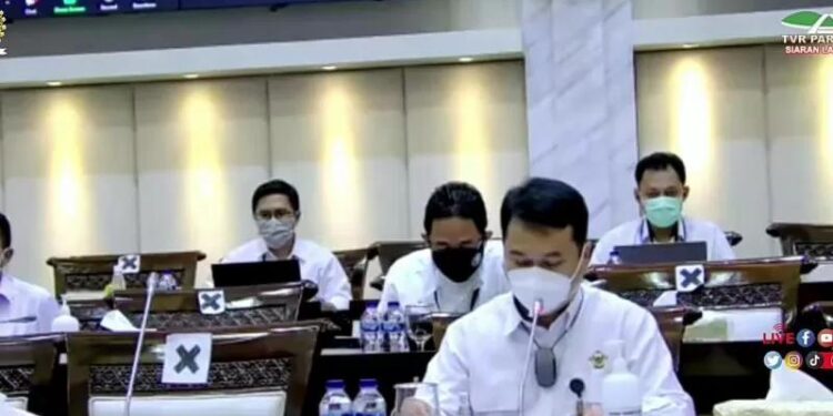 Sekretaris Jenderal Badan Pemeriksa Keuangan (BPK) Bahtiar Arif dalam rapat bersama Komisi XI DPR RI yang dipantau di Jakarta, Senin (6/9/2021). (MASAPNEWS/ANT/Tangkapan layar/Sanya Dinda)