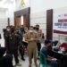 Bupati Gumas Jaya Samaya Monong bersama FORKOPIMDA SEDANG memantau vaksinasi Covid-19. di Gedung Christian Center Kalawa, Selasa (07/09/2021).