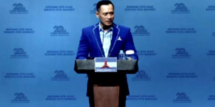 Dokumentasi tangkapan layar Ketua Umum DPP Partai Demokrat, Agus Harimurti Yudhoyono, membacakan Pidato Kebangsaan saat peringatan HUT ke-20 Partai Demokrat di JCC, Jakarta, Kamis (9/9/2021). (MASAPNEWS/ANT/Genta T Mawangi)