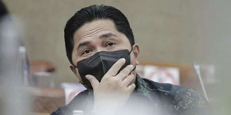 Menteri BUMN Erick Thohir mengikuti rapat kerja dengan Komisi VI DPR di Kompleks Parlemen, Senayan, Jakarta, Senin (30/8/2021). (MASAPNEWS/ANT)
