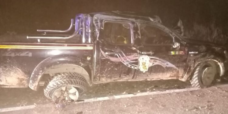 Kondisi mobil laka tunggal di Batu Nyapau. (Foto : Polres Gumas)