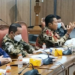 Ketua Fraksi PAN DPRD Kotawaringin Timur, Dadang Siswanto menyampaikan pendapatnya dalam sebuah rapat, Senin (18/10/2021) lalu. (ANT)