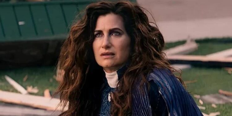 Penyihir Agatha Harkness dalam serial "WandaVision" (MASAPNEWS/Marvel Studios)