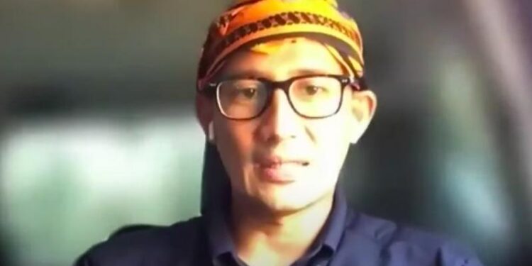 Menteri Pariwisata dan Ekonomi Kreatif Sandiaga Uno dalam sebuah webinar “Museum Talk Series: Museum, Sumber Inspirasi Seni dan Ekonomi Kreatif” untuk memperingati Hari Museum Indonesia di Jakarta, Sabtu (16/10/2021). (MASAPNEWS/ANT/Tangkapan layar)