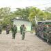Danrem 101/Antasari Brigjen TNI Firmansyah memimpin apel gelar pasukan pengamanan kunjungan presiden di Kalsel. (MASAPNEWS/ANT/Firman)