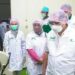 Plt. Direktur Jenderal Industri Kecil, Menengah dan Aneka (IKMA) Kementerian Perindustrian, Reni Yanita memperhatikan proses produksi olahan porang PT. Hayumi Agro Indonesia di Gresik, Jawa Timur, beberapa waktu lalu. (MASAPNEWS/ANT/HO- Biro Humas Kementerian Perindustrian)