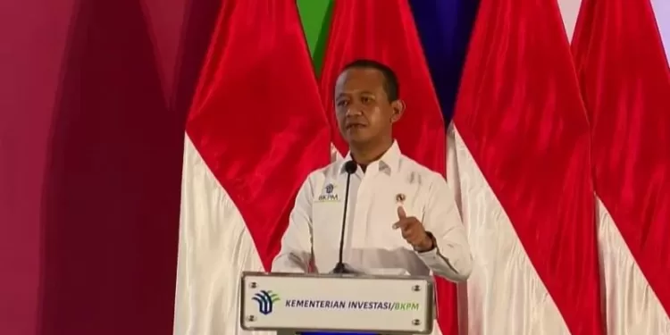 Menteri Investasi/Kepala BKPM Bahlil Lahadalia dalam Rapat Koordinasi Nasional dan Anugerah Layanan Investasi 2021, Rabu (24/11/2021). (MASAPNEWS/ANT/Youtube BKPM TV)