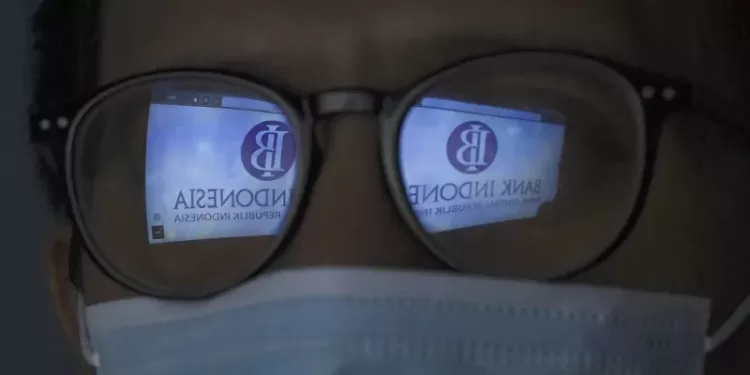 Arsip Foto - Refleksi layar yang memampilkan logo Bank Indonesia (BI) di Jakarta, Kamis (17/6/2021). (MASAPNEWS/ANT)