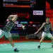 Ganda putra Indonesia Marcus Fernaldi Gideon (kiri) dan Kevin Sanjaya Sukamuljo mengembalikan kok ke ganda putra Indonesia Pramudya Kusumawardana/Yeremia Erich Yoche Rambitan pada babak perempat final Kejuaraan Indonesia Masters 2021 di Nusa Dua, Bali, Jumat (19/11/2021). (MASAPNEWS/ANT/Humas PBSI)