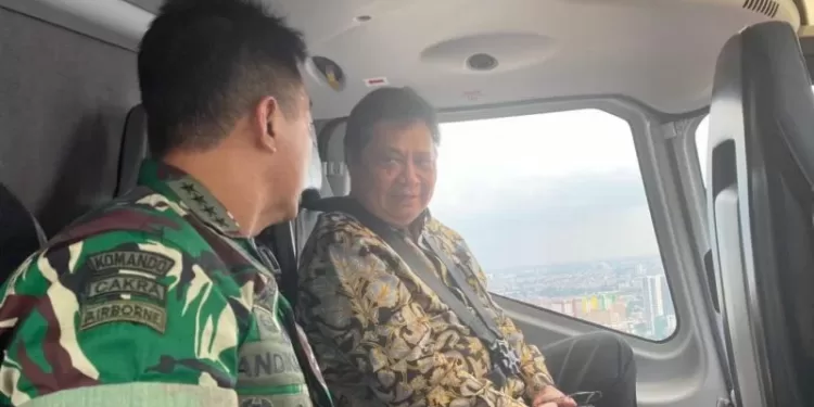 Momentum Ketua Umum Partai Golkar Airlangga Hartarto bersama Jenderal TNI Andika Perkasa. (MASAPNEWS/ANT/Dokumen Pribadi)