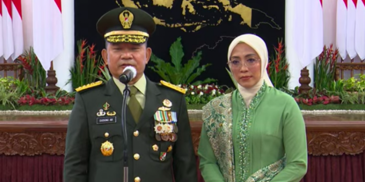 Kepala Staf TNI AD, Jenderal TNI Dudung Abdurachman, dalam keterangan pers di Istana Negara, Jakarta, Rabu (17/11). (MASAPNEWS/ANT/Tangkapan layar)