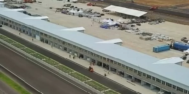 Pit Building Modular Sirkuit Mandalika yang dibangun oleh WIKA Gedung selama 21 hari. (MASAPNEWS/ANT/HO-WIKA Gedung/aa)