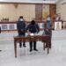 Bupati H Hendra! Lesmana saat mendatatangni berita acara persetujuan Raperda APBD 2022 pada sidang Paripurna, Senin (29/11/2021).