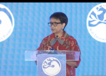 Tangkapan layar Menteri Luar Negeri RI Retno Marsudi dalam pembukaan Bali Democracy Forum (BDF) ke-14 yang dipantau dari Jakarta, Kamis (9/12/2021). (ANT/IST)