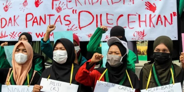 Dokumentasi demonstrasi sejumlah perempuan aktivis menyerukan stop kekerasan dan pelecehan seksual terhadap perempuan. (MASAPNEWS/ANT)