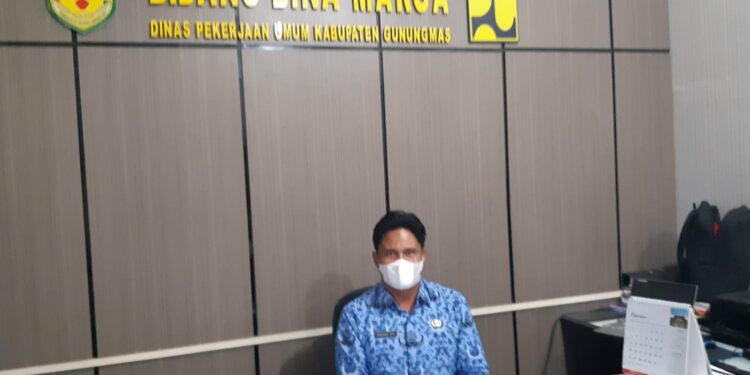 Kepala Bidang Bina Marga PUD Gumas Bambang Jaya.