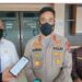 Kapolres AKBP Sarpani saat berkunjung ke DPRD bersilaturahmi dengan Ketua DPRD Rinie dan Wakil Ketua I DPRD Rudianur, Rabu (5/1/2022). (ANT)