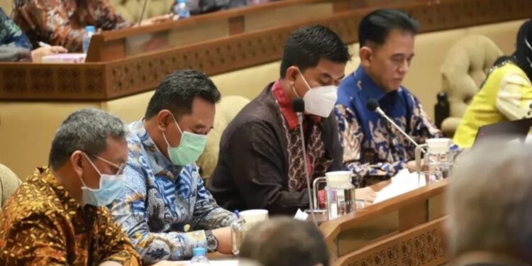 Timsel calon anggota KPU Bawaslu RI periode 2022-2027 ketika rapat dengar pendapat umum (RDPU) dengan Komisi II DPR RI terkait penyampaian laporan akhir timsel kepada Komisi II DPR RI. (MASAPNEWS/ANT/HO-Timsel calon anggota KPU Bawaslu RI)