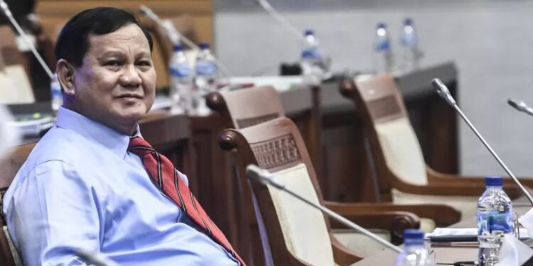 Dokumentasi - Menhan Prabowo Subianto bersiap mengikuti rapat kerja dengan Komisi I DPR di Kompleks Parlemen, Senayan, Jakarta, Rabu (2/6/2021). (MASAPNEWS/ANT)