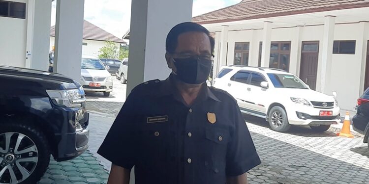 Ketua DPRD Kabupaten Gumas, Akerman Sahidar.
