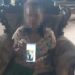 YP (45) menunjukkan foto suaminya sedang berduaan dengan wanita lain yang diduga selingkuhannya yang diunggah di medsos, Kamis (6/1/2022). (MASAPNEWS)