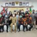 Bupati Gumas Jaya S Monong bersama pengurus SAPMA Pemuda Pancasila, Keppma, Duta Anti Narkotika kabupaten berfoto bersama usai melakukan pertemuan di ruang rapat lantai 1 kantor bupati, Senin (21/2/2022). (Foto : SAPMA Pemuda Pancasila Gumas)