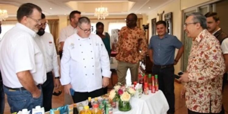 KBRI Windhoek mempromosikan produk bumbu Indonesia dalam kegiata bertajuk “Indonesian Culinary Promotion” di Namibia, Jumat (11/2/20211). (MASAPNEWS/ANT/HO-KBRI Windhoek)