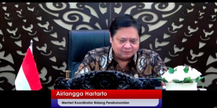 Tangkapan layar Menteri Koordinator Bidang Perekonomian Airlangga Hartarto dalam Kick Off Meeting Tourism Working Group (TWG) G20 yang dipantau secara virtual, Jakarta, Senin (14/1). (MASAPNEWS/ANT)