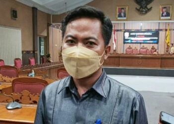 Riskon Fabiansyah, legislator Fraksi Golkar yang dipercaya menjadi Ketua Bapemperda DPRD Kotawaringin Timur melalui rapat paripurna, Senin (14/2/2022). (MASAPNEWS/ANT)