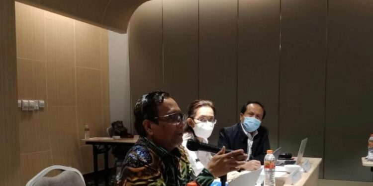 Suasana diskusi kelompok terpumpun membahas materi pembinaan ideologi Pancasila bagi hakim yang diadakan BPIP melalui Direktorat Pengkajian Materi Pembinaan Ideologi Pancasila tersebut, Jakarta, Kamis (24/2/2022). (MASAPNEWS/ANT/HO-Humas BPIP)